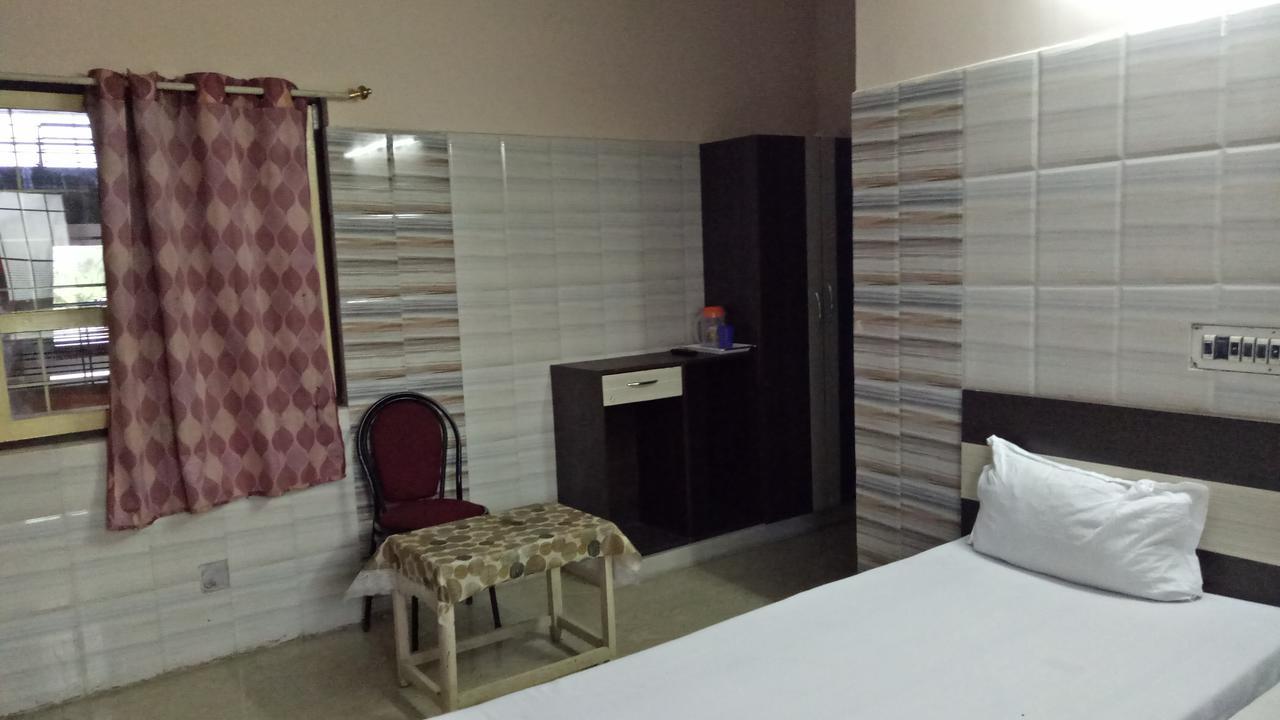 Hotel Mim Park Kumbakonam Eksteriør bilde